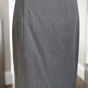 Gray Express knee length pencil work skirt